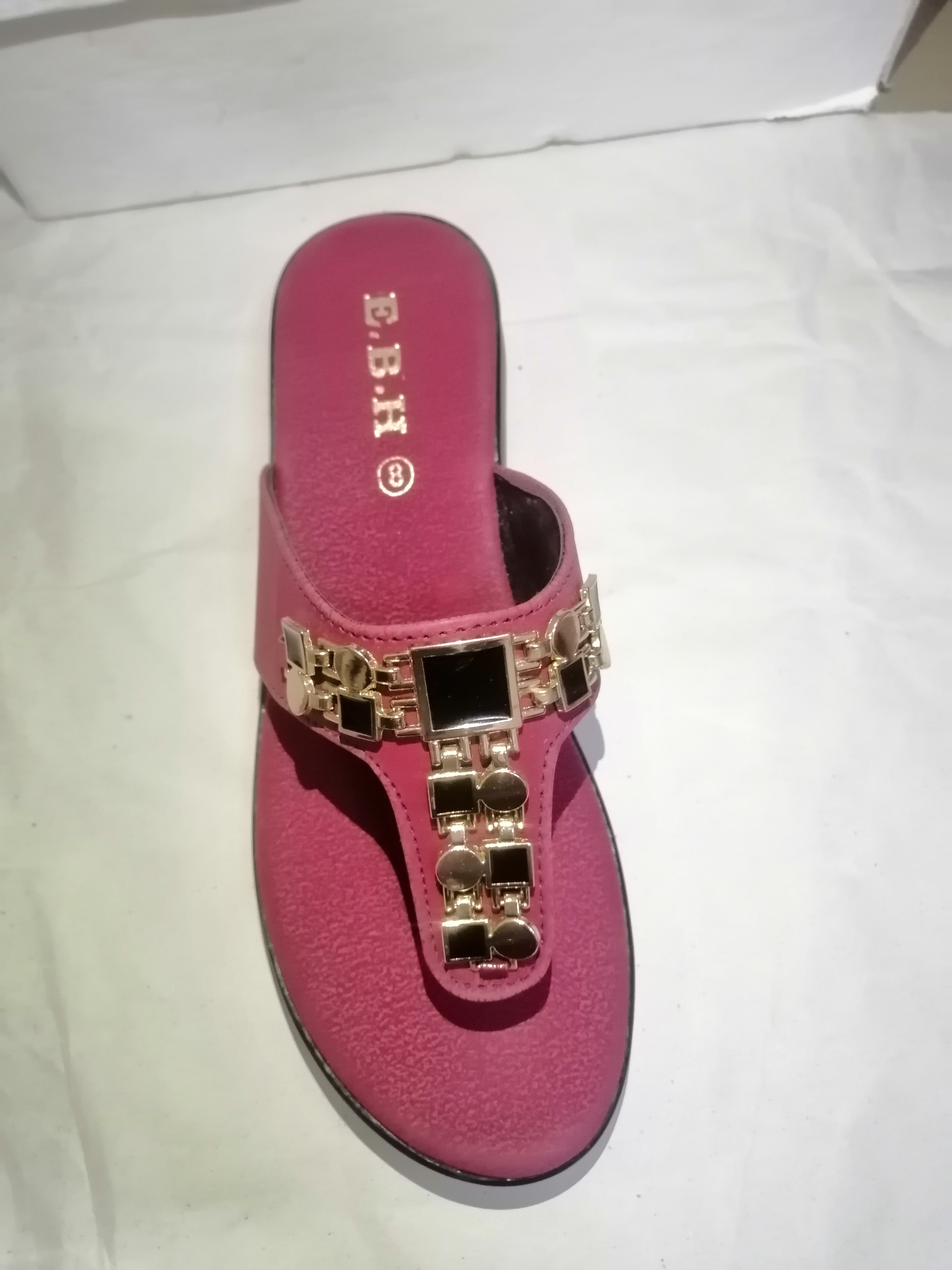 Ladies PU slippers