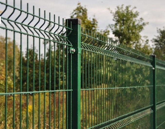 wire-fencing-110721